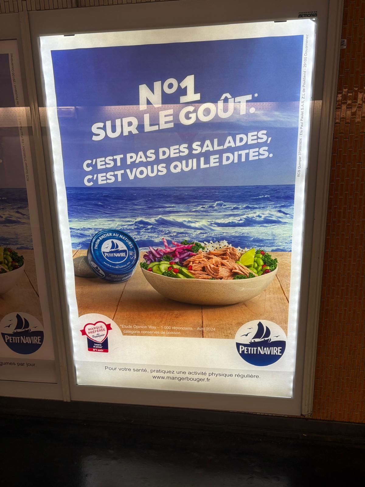 Petit Navire: Affichage